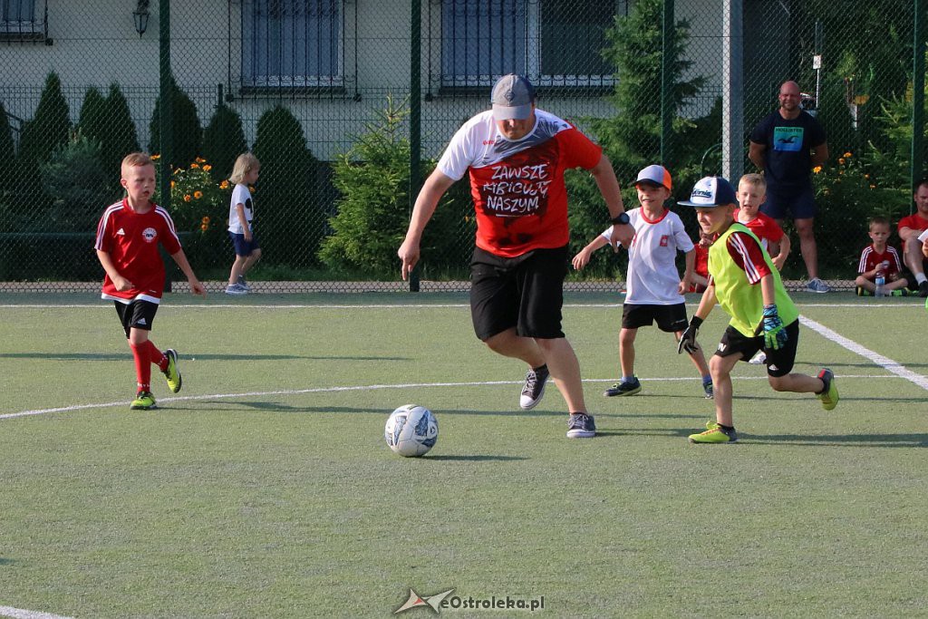 Dzień Ojca z ostrołęcką Akademią Piłki Nożnej [ZDJĘCIA] - zdjęcie #24 - eOstroleka.pl