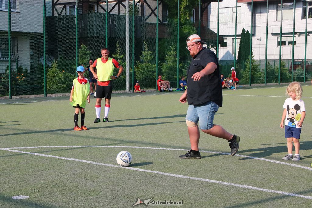 Dzień Ojca z ostrołęcką Akademią Piłki Nożnej [ZDJĘCIA] - zdjęcie #35 - eOstroleka.pl