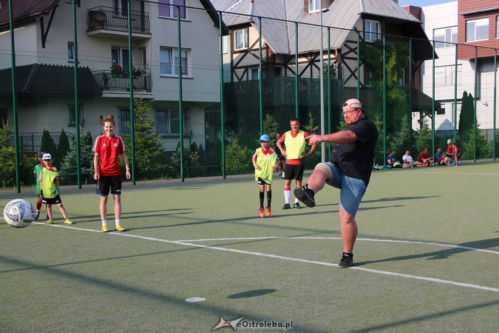 Dzień Ojca z ostrołęcką Akademią Piłki Nożnej [ZDJĘCIA] - zdjęcie #36 - eOstroleka.pl