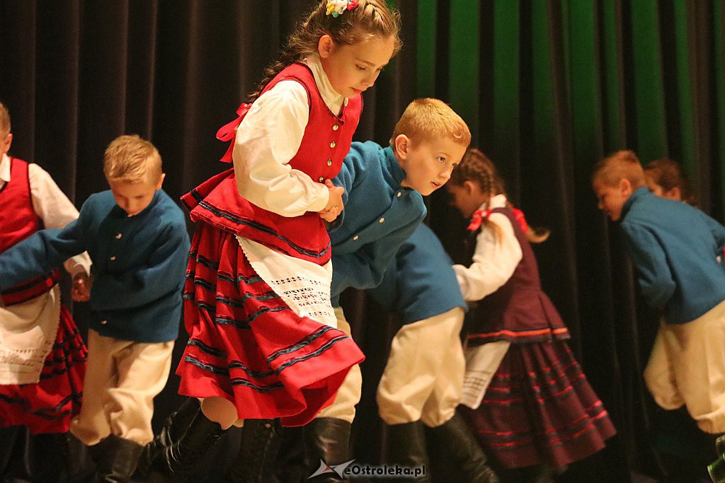 35-lecie Zespołu Tańca Ludowego Ostrołęka [22.06.2019] - zdjęcie #35 - eOstroleka.pl