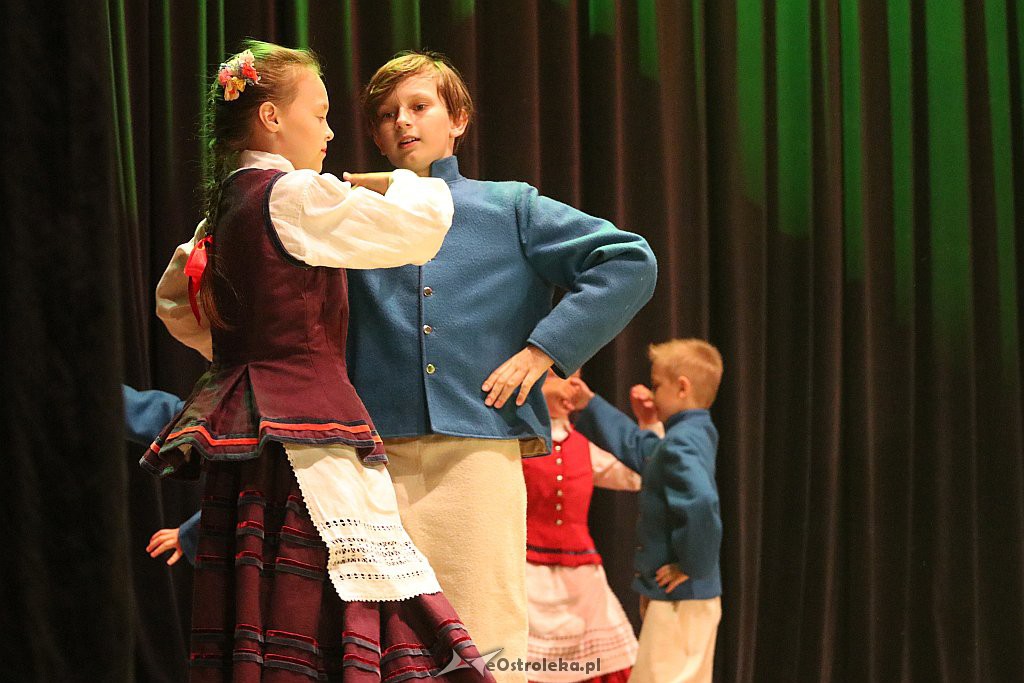 35-lecie Zespołu Tańca Ludowego Ostrołęka [22.06.2019] - zdjęcie #41 - eOstroleka.pl