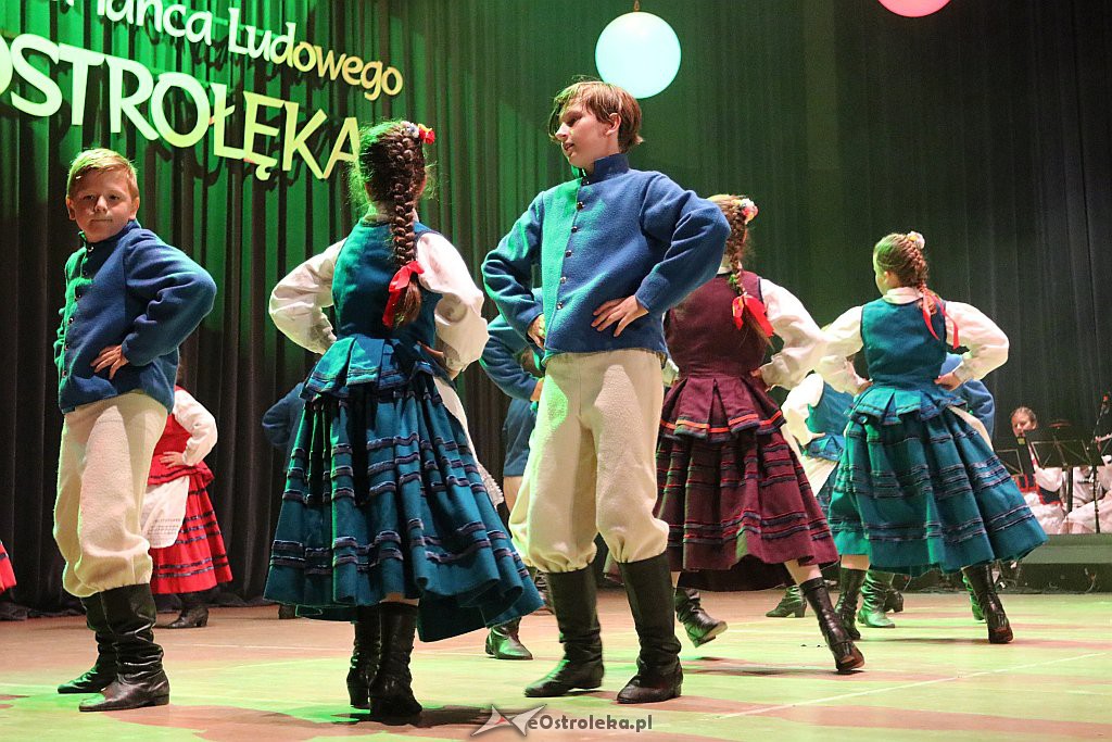 35-lecie Zespołu Tańca Ludowego Ostrołęka [22.06.2019] - zdjęcie #56 - eOstroleka.pl