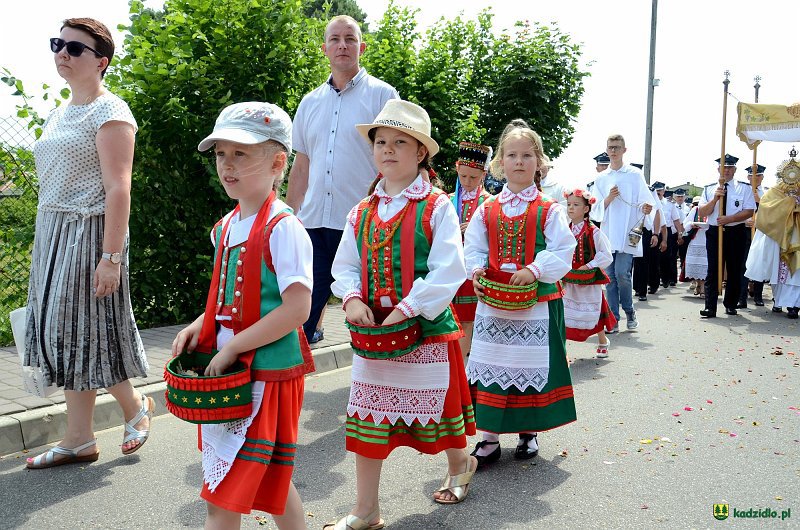Procesja Bożego Ciała w Kadzidle [20.06.2019]  - zdjęcie #21 - eOstroleka.pl