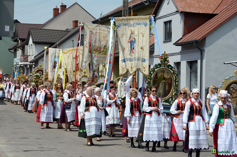 Procesja Bożego Ciała w Kadzidle [20.06.2019]  - zdjęcie #12 - eOstroleka.pl