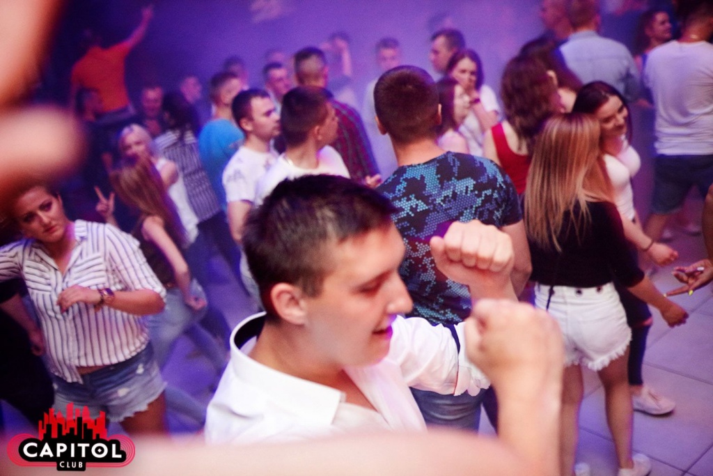 Weekend w Clubie Capitol Sypniewo [22.06.2019] - zdjęcie #12 - eOstroleka.pl