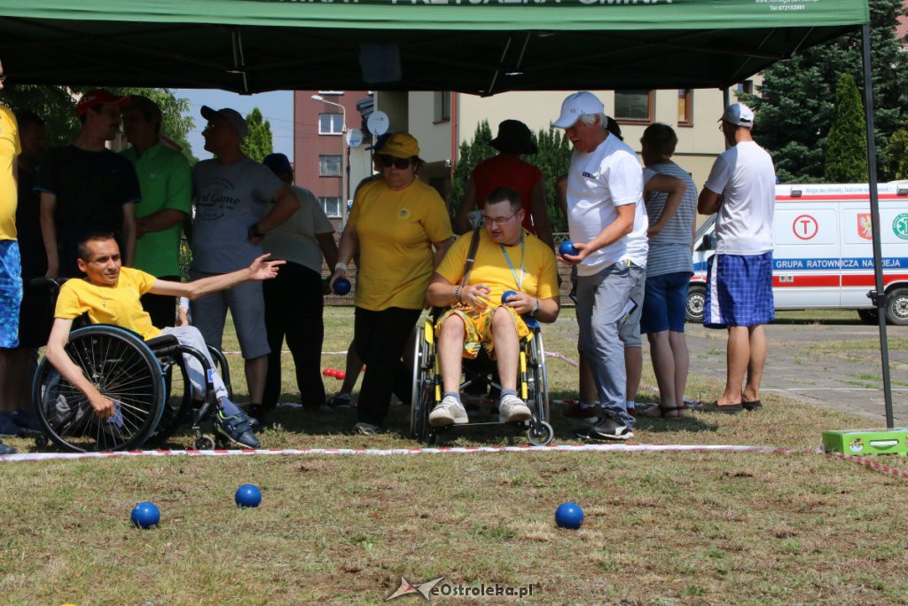 II zawody w bocce środowiskowych domów samopomocy [ZDJĘCIA] - zdjęcie #2 - eOstroleka.pl