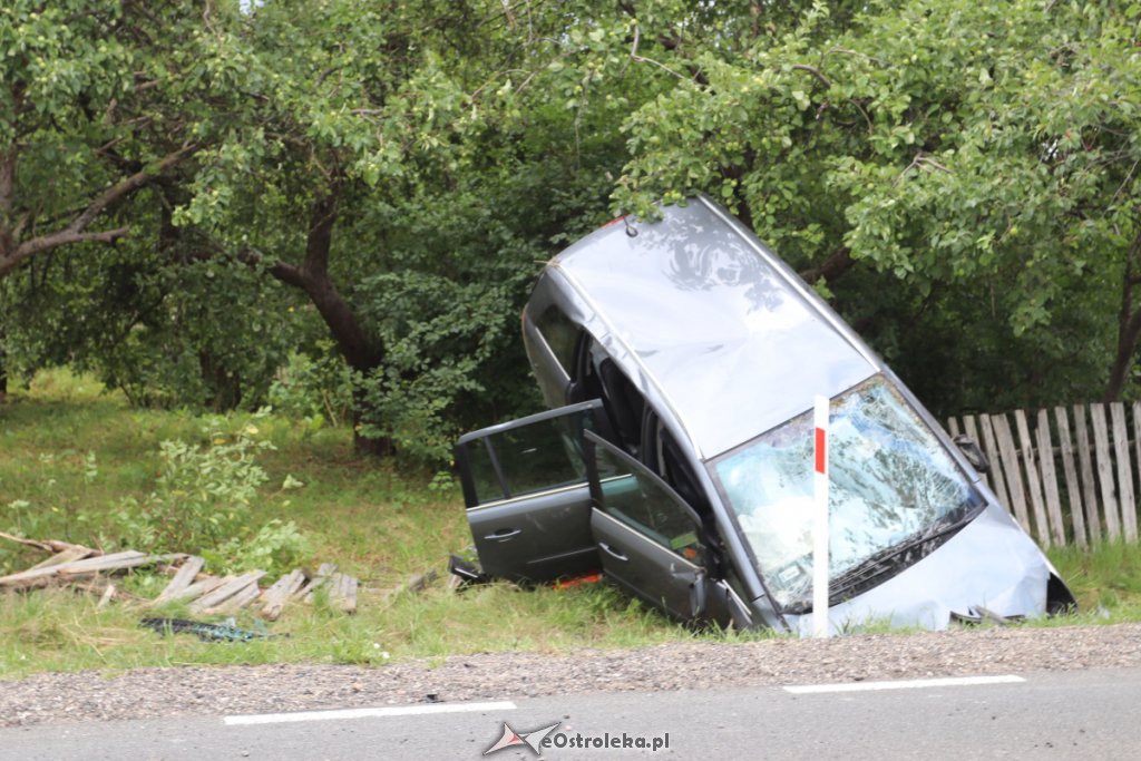 Wypadek w Dylewie [28.06.2019] - zdjęcie #5 - eOstroleka.pl
