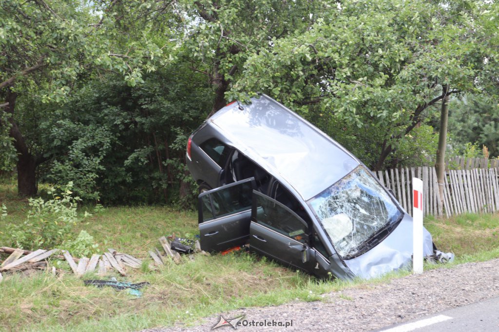 Wypadek w Dylewie [28.06.2019] - zdjęcie #9 - eOstroleka.pl