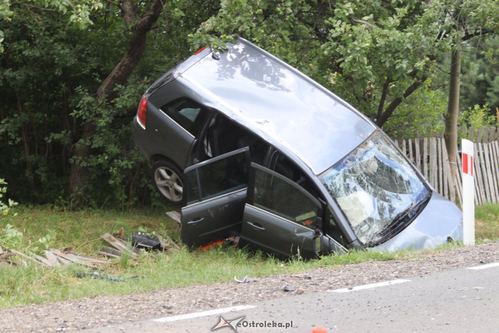 Wypadek w Dylewie [28.06.2019] - zdjęcie #14 - eOstroleka.pl