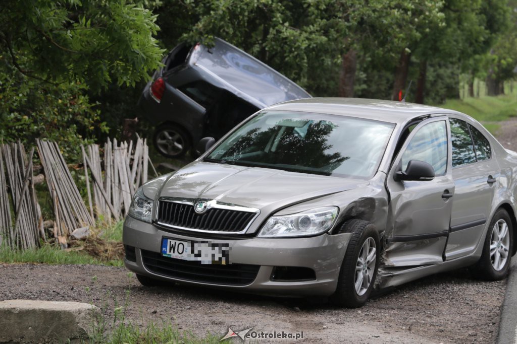 Wypadek w Dylewie [28.06.2019] - zdjęcie #16 - eOstroleka.pl
