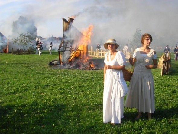 Ostrołęckie Stowarzyszenie Historyczne Czwartacy na inscenizacji w Ciechanowie (21.08.2010) - zdjęcie #14 - eOstroleka.pl