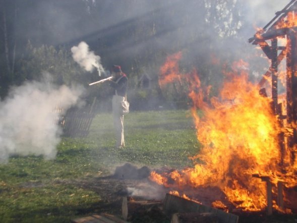 Ostrołęckie Stowarzyszenie Historyczne Czwartacy na inscenizacji w Ciechanowie (21.08.2010) - zdjęcie #9 - eOstroleka.pl