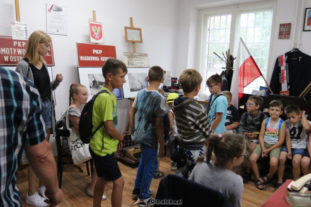 Wizyta dzieci na dworcu PKP [28.06.2019] - zdjęcie #15 - eOstroleka.pl