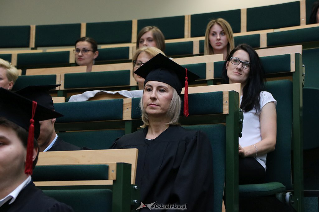 Zakończenie roku akademickiego w Wyższej Szkole Administracji Publicznej [28.06.2019] - zdjęcie #35 - eOstroleka.pl