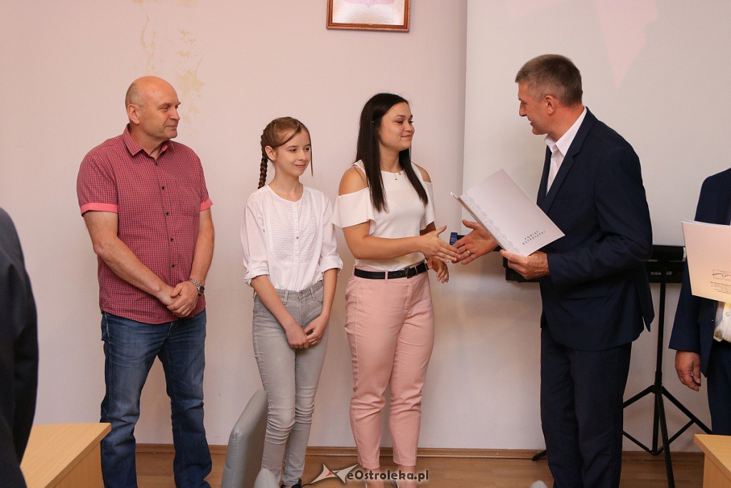 Nagrody starosty ostrołęckiego dla zawodniczek OKKK [28.06.2019] - zdjęcie #5 - eOstroleka.pl