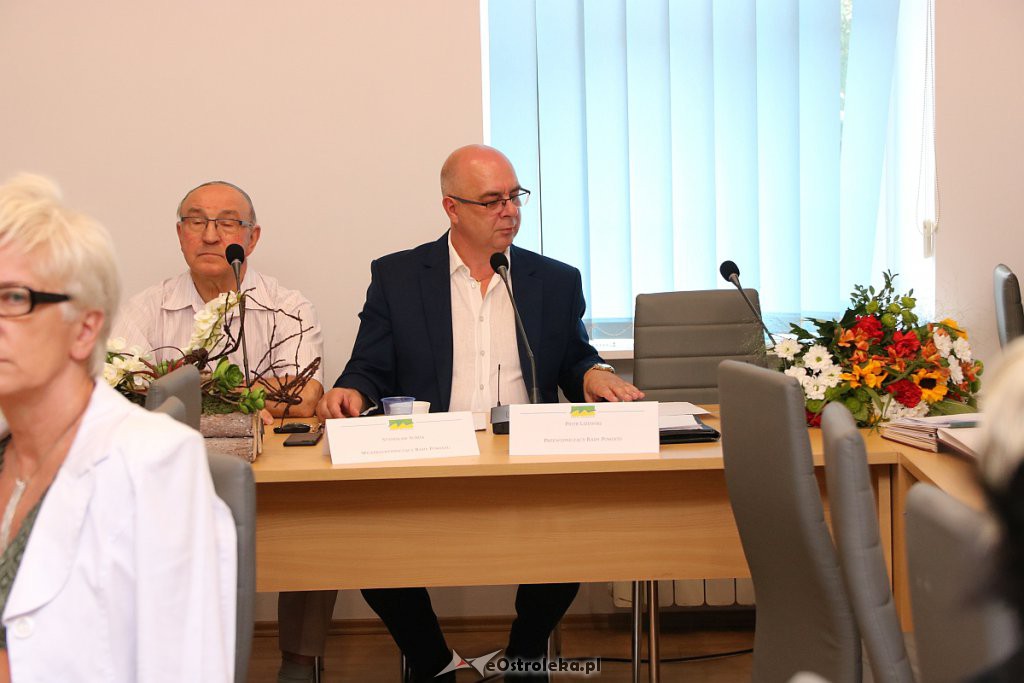 VII sesja Rady Powiatu w Ostrołęce [28.06.2019] - zdjęcie #8 - eOstroleka.pl