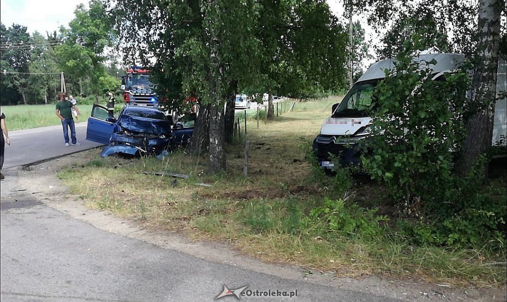 Wypadek w Wydmusach, gm. Myszyniec [29.06.2019] - zdjęcie #2 - eOstroleka.pl