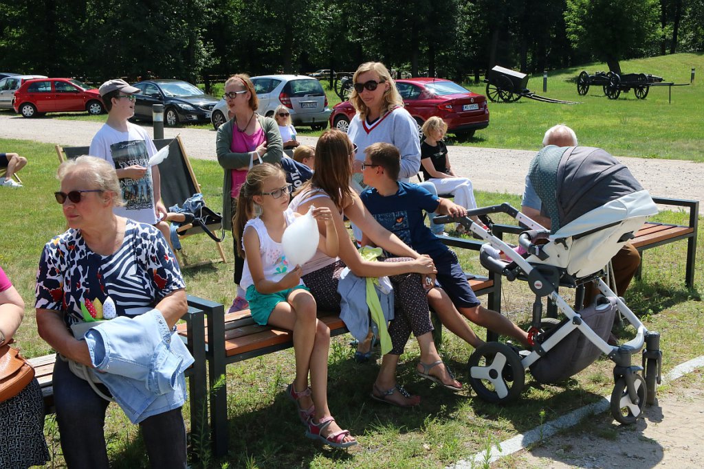 Piknik „Imieniny Wiktora” na Fortach Bema [ZDJĘCIA] - zdjęcie #13 - eOstroleka.pl