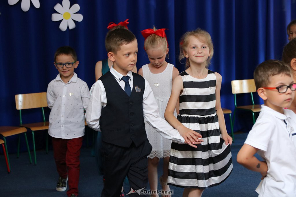 Siedmiolatki z „Krainy Misiów” pożegnały się z przedszkolem [30.06.2019] - zdjęcie #13 - eOstroleka.pl