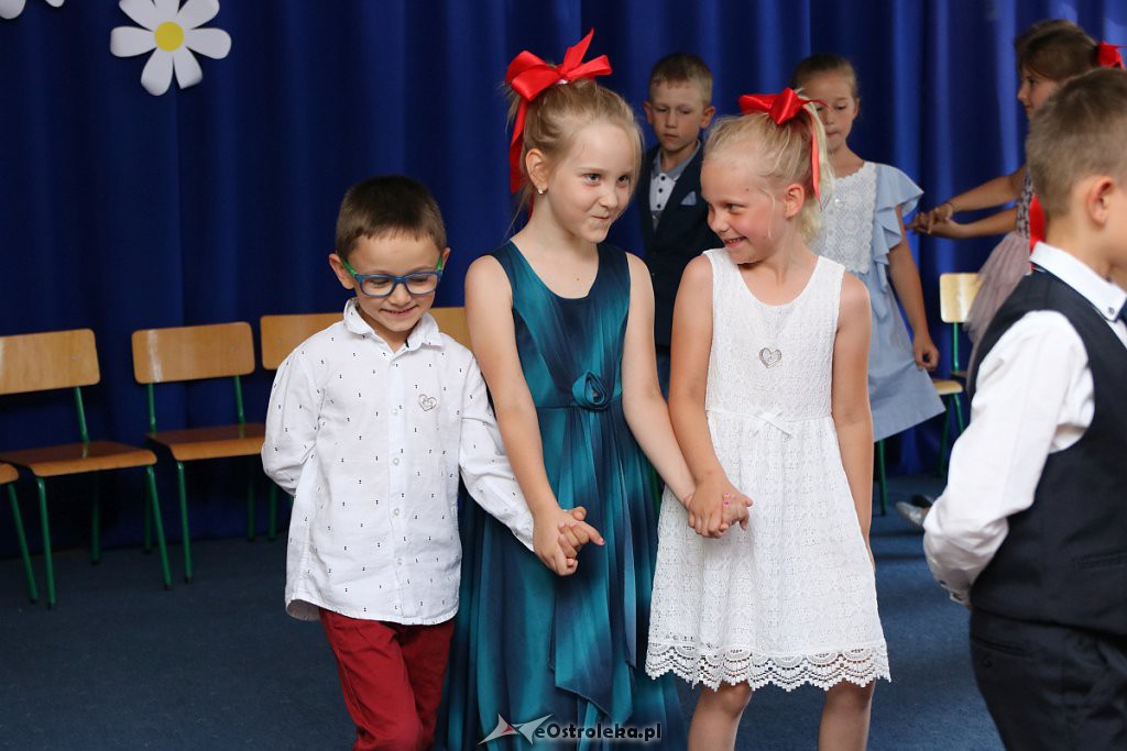 Siedmiolatki z „Krainy Misiów” pożegnały się z przedszkolem [30.06.2019] - zdjęcie #14 - eOstroleka.pl