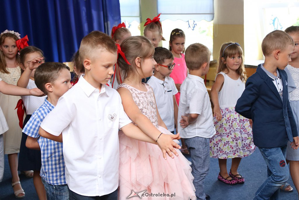 Siedmiolatki z „Krainy Misiów” pożegnały się z przedszkolem [30.06.2019] - zdjęcie #39 - eOstroleka.pl
