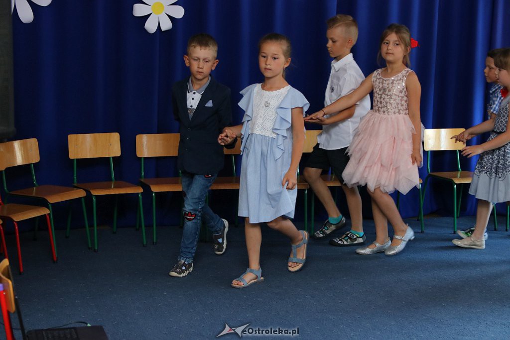 Siedmiolatki z „Krainy Misiów” pożegnały się z przedszkolem [30.06.2019] - zdjęcie #47 - eOstroleka.pl