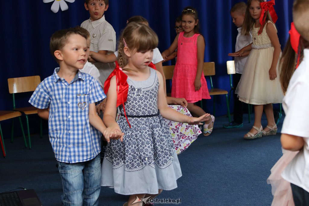 Siedmiolatki z „Krainy Misiów” pożegnały się z przedszkolem [30.06.2019] - zdjęcie #50 - eOstroleka.pl