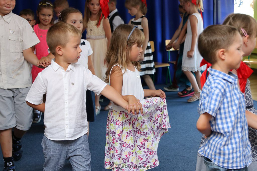 Siedmiolatki z „Krainy Misiów” pożegnały się z przedszkolem [30.06.2019] - zdjęcie #51 - eOstroleka.pl