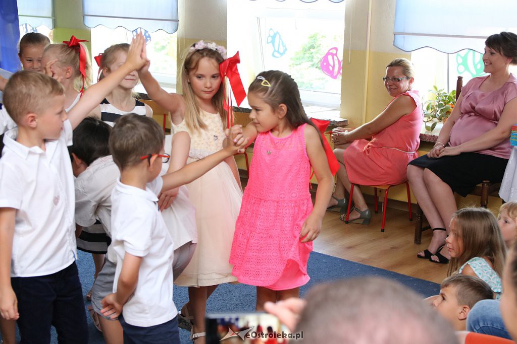 Siedmiolatki z „Krainy Misiów” pożegnały się z przedszkolem [30.06.2019] - zdjęcie #61 - eOstroleka.pl