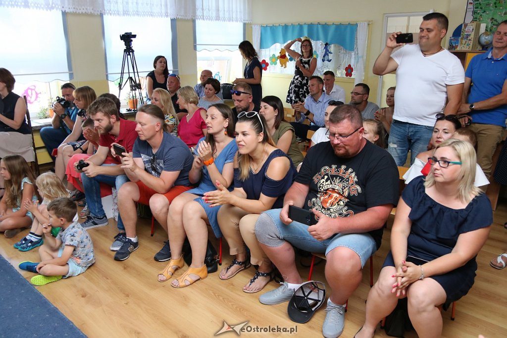 Siedmiolatki z „Krainy Misiów” pożegnały się z przedszkolem [30.06.2019] - zdjęcie #146 - eOstroleka.pl