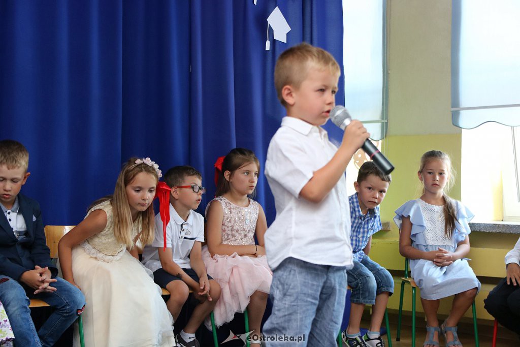 Siedmiolatki z „Krainy Misiów” pożegnały się z przedszkolem [30.06.2019] - zdjęcie #112 - eOstroleka.pl