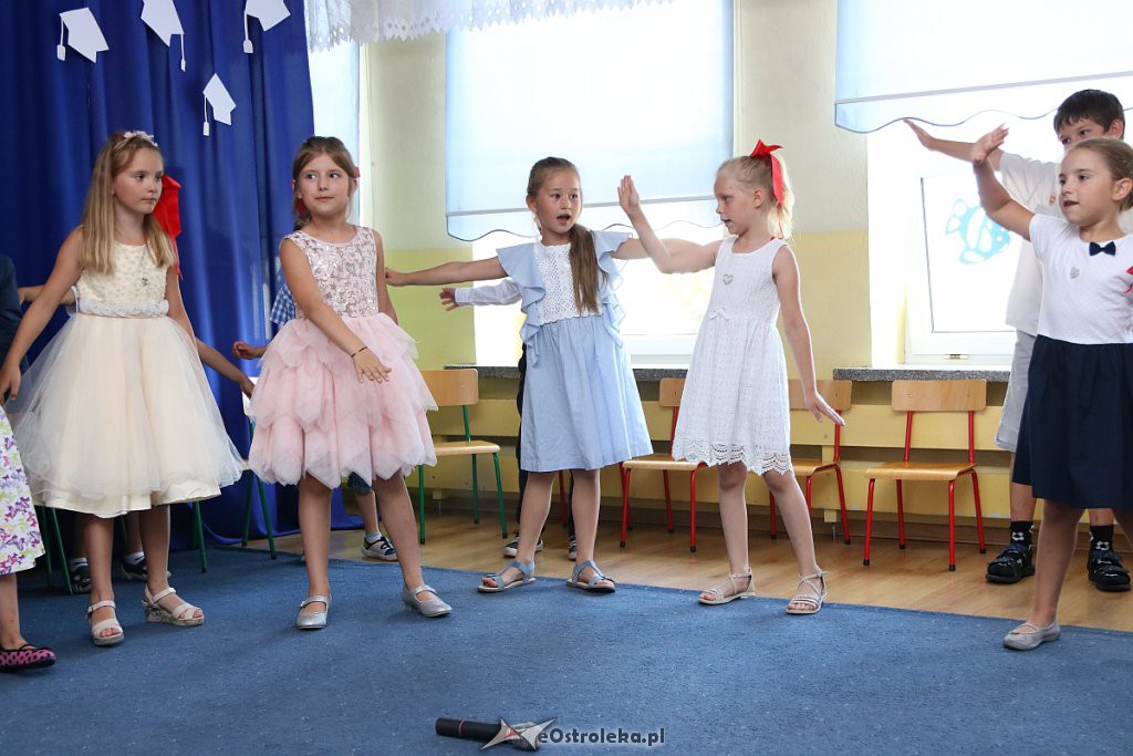 Siedmiolatki z „Krainy Misiów” pożegnały się z przedszkolem [30.06.2019] - zdjęcie #90 - eOstroleka.pl