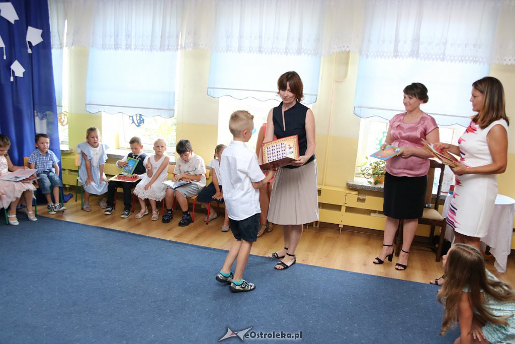 Siedmiolatki z „Krainy Misiów” pożegnały się z przedszkolem [30.06.2019] - zdjęcie #15 - eOstroleka.pl