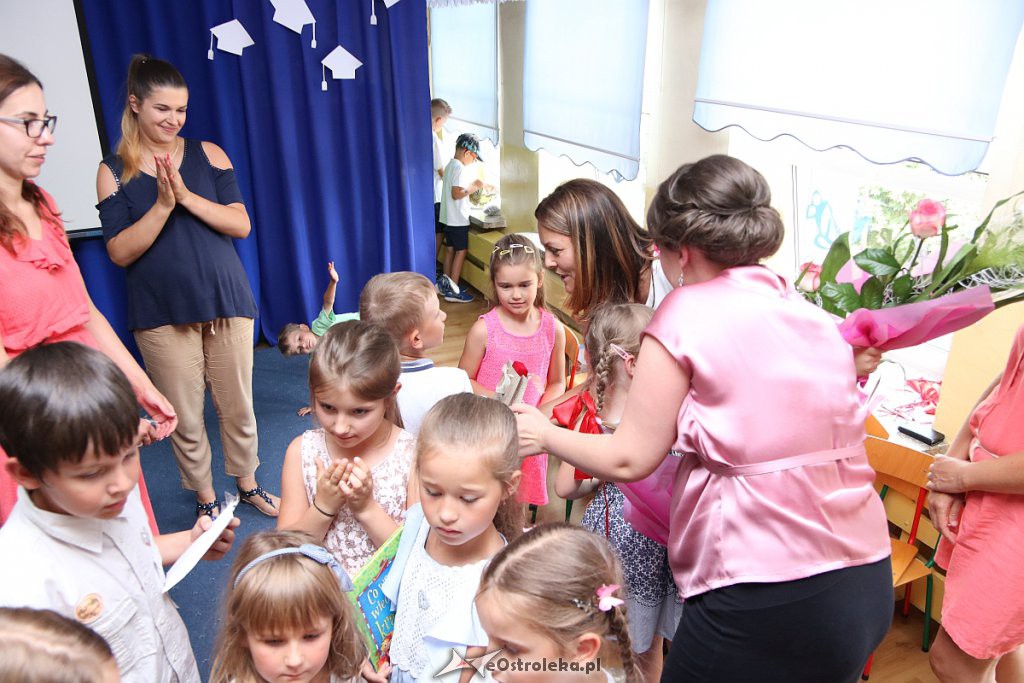 Siedmiolatki z „Krainy Misiów” pożegnały się z przedszkolem [30.06.2019] - zdjęcie #12 - eOstroleka.pl