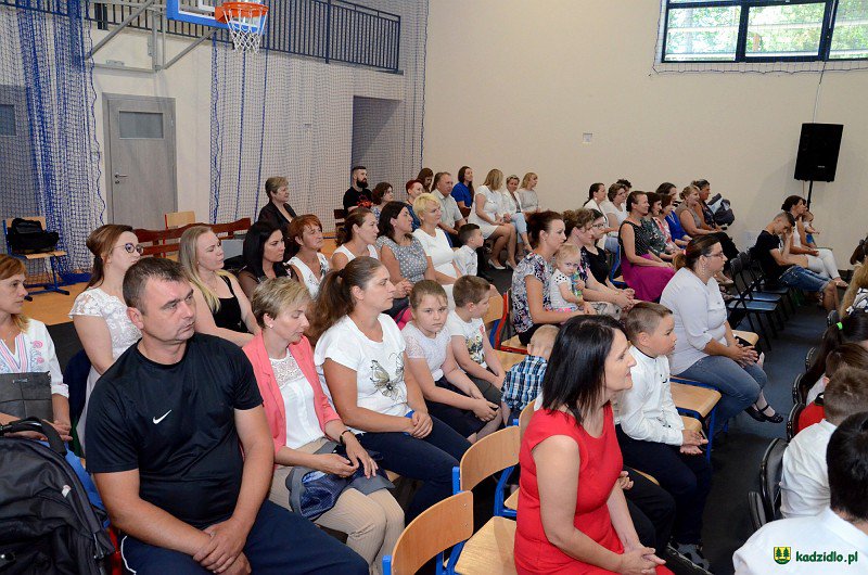Nowa sala gimnastyczna w Jazgarce oddana do użytku [ZDJĘCIA] - zdjęcie #30 - eOstroleka.pl