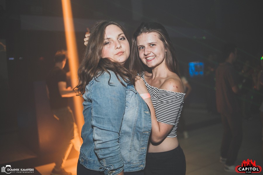 PoSesja i 30+ w Clubie Capitol Sypniewo [ZDJĘCIA] - zdjęcie #3 - eOstroleka.pl