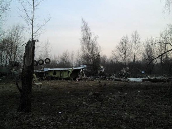 Katastrofa w Smoleńsku (28 - zdjęcie #8 - eOstroleka.pl