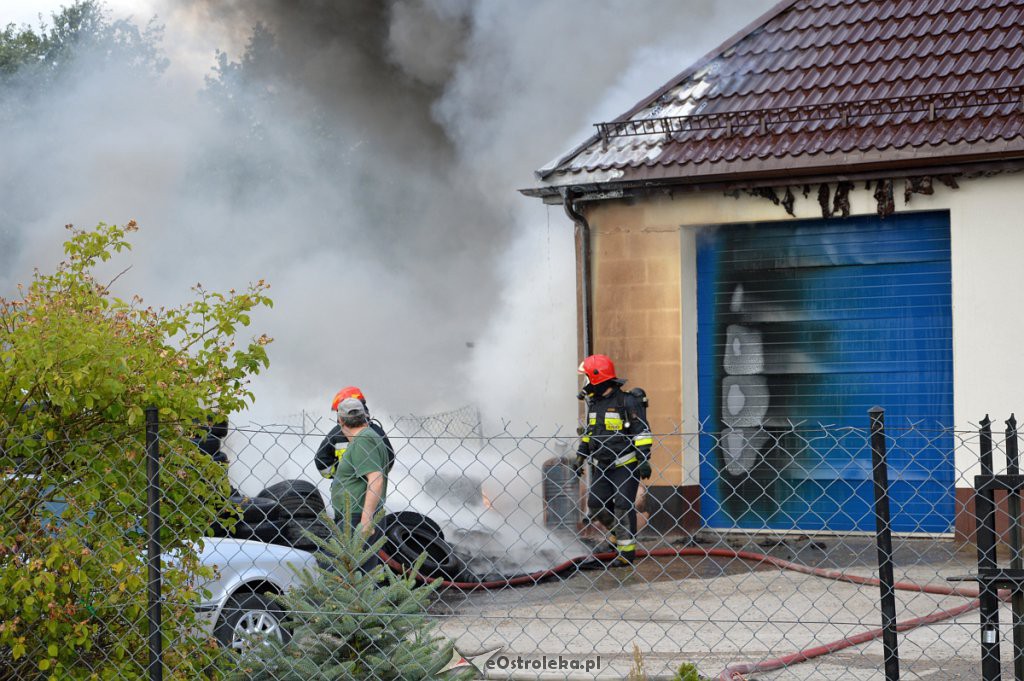 Pożar przy ul. Pędzicha [03.07.2019] - zdjęcie #11 - eOstroleka.pl