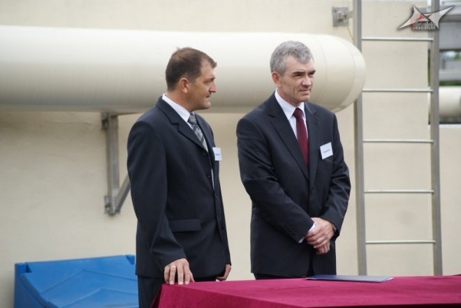 Uroczyste zakończenie modernizacji oczyszczalni ścieków (26.08.2010) - zdjęcie #21 - eOstroleka.pl