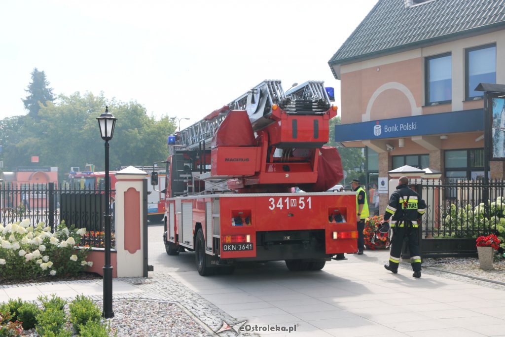 Strażacka akcja w sanktuarium św. Antoniego Padewskiego w Ostrołęce [24.07.2019] - zdjęcie #17 - eOstroleka.pl