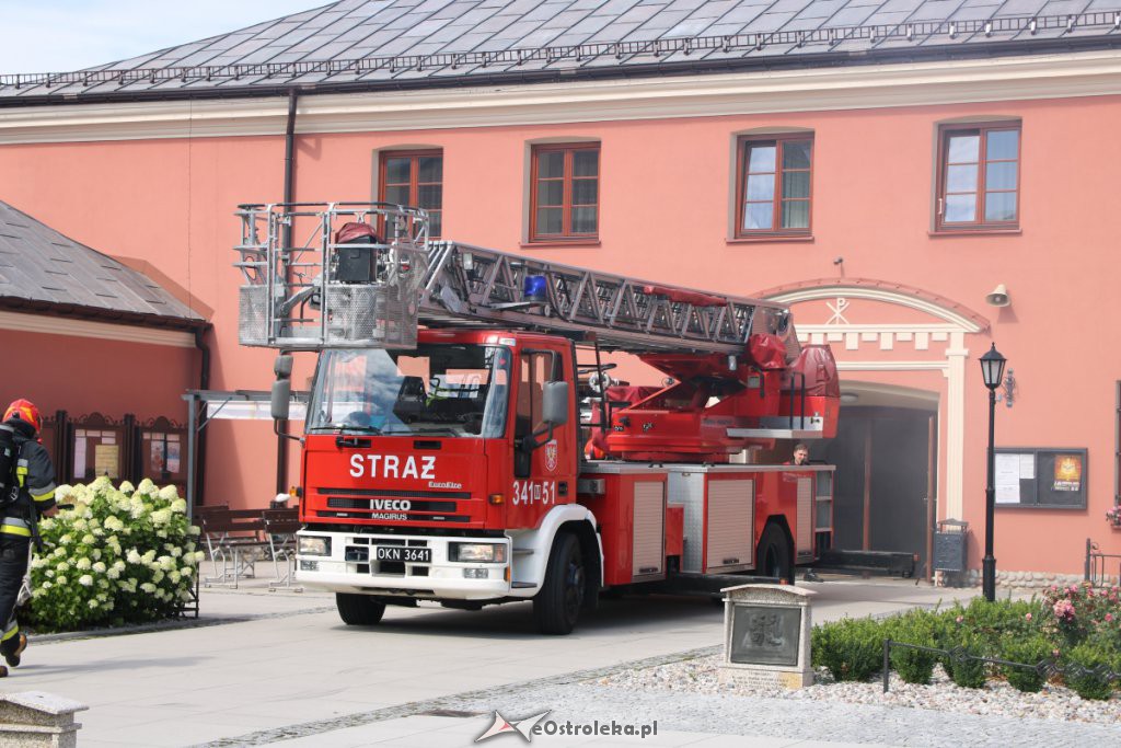 Strażacka akcja w sanktuarium św. Antoniego Padewskiego w Ostrołęce [24.07.2019] - zdjęcie #29 - eOstroleka.pl