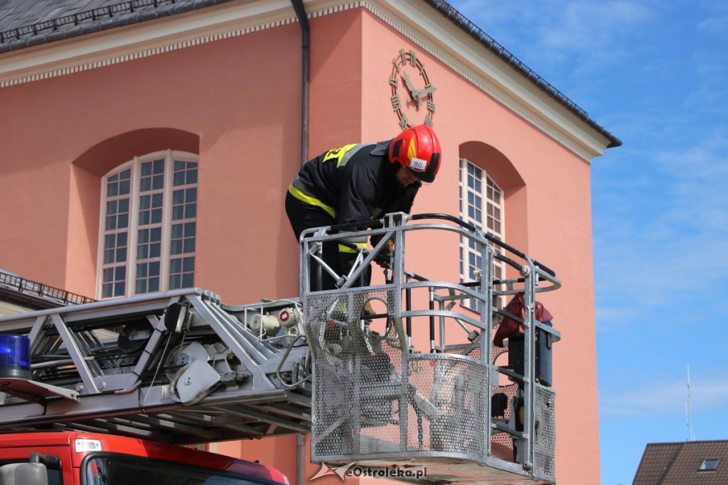 Strażacka akcja w sanktuarium św. Antoniego Padewskiego w Ostrołęce [24.07.2019] - zdjęcie #42 - eOstroleka.pl