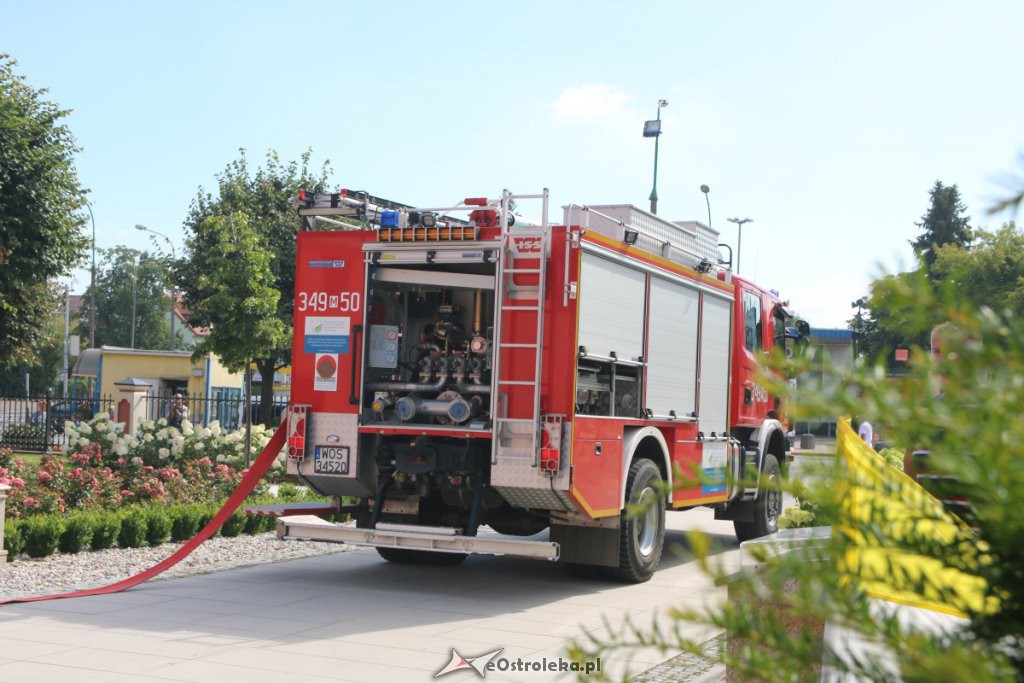 Strażacka akcja w sanktuarium św. Antoniego Padewskiego w Ostrołęce [24.07.2019] - zdjęcie #47 - eOstroleka.pl