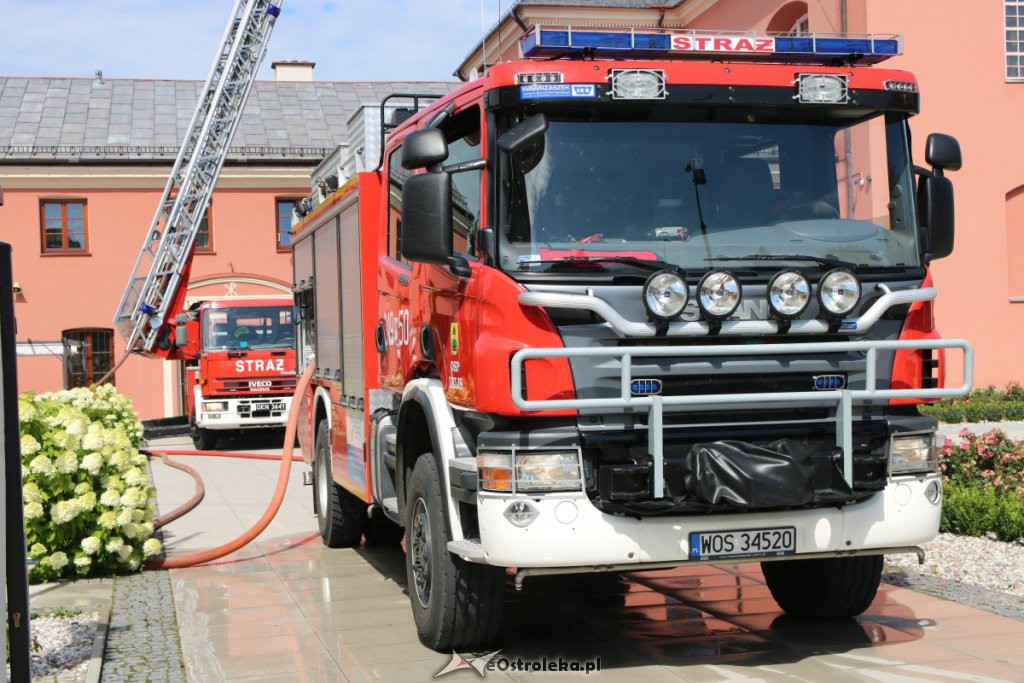 Strażacka akcja w sanktuarium św. Antoniego Padewskiego w Ostrołęce [24.07.2019] - zdjęcie #32 - eOstroleka.pl