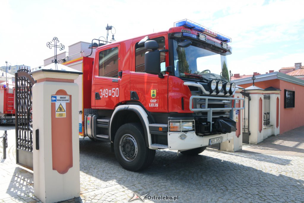 Strażacka akcja w sanktuarium św. Antoniego Padewskiego w Ostrołęce [24.07.2019] - zdjęcie #28 - eOstroleka.pl