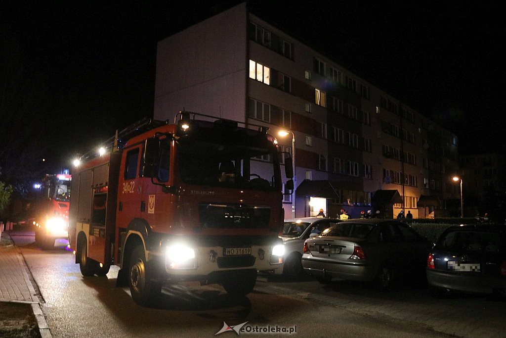 Akcja strażaków przy ul. Prądzyńskiego [30.07.2019] - zdjęcie #2 - eOstroleka.pl