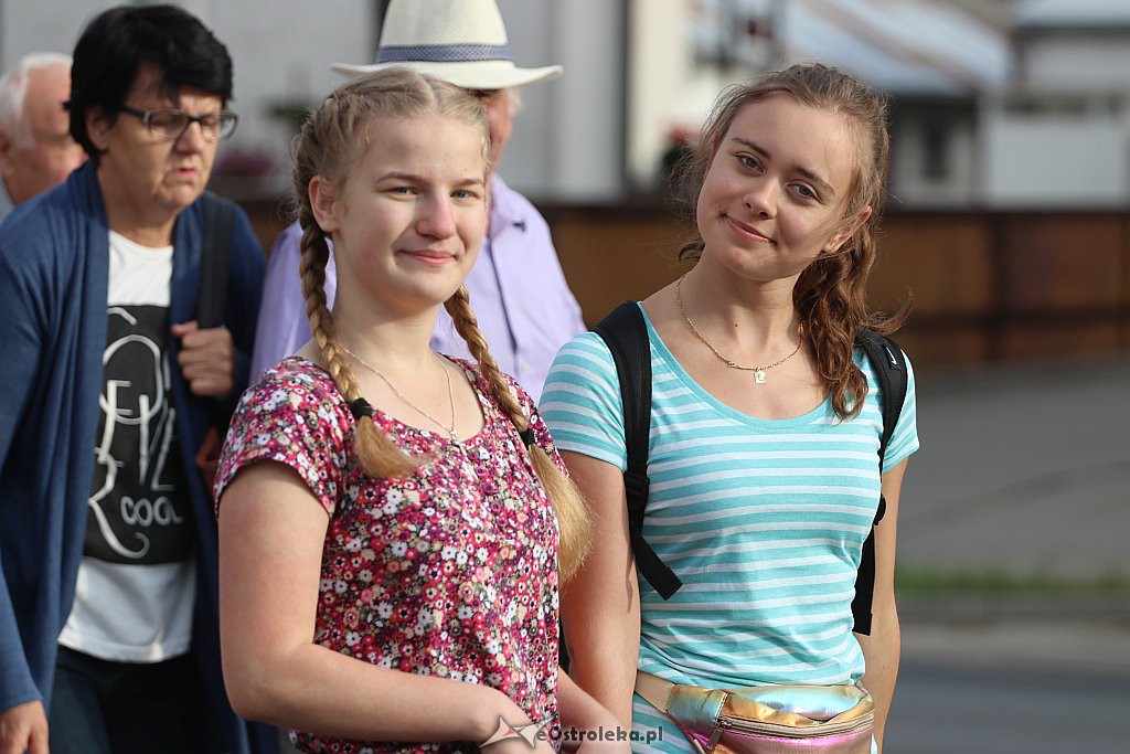 Piesza Pielgrzymka Łomżyńska na Jasną Górę 2019 [01.08.2019] - zdjęcie #21 - eOstroleka.pl