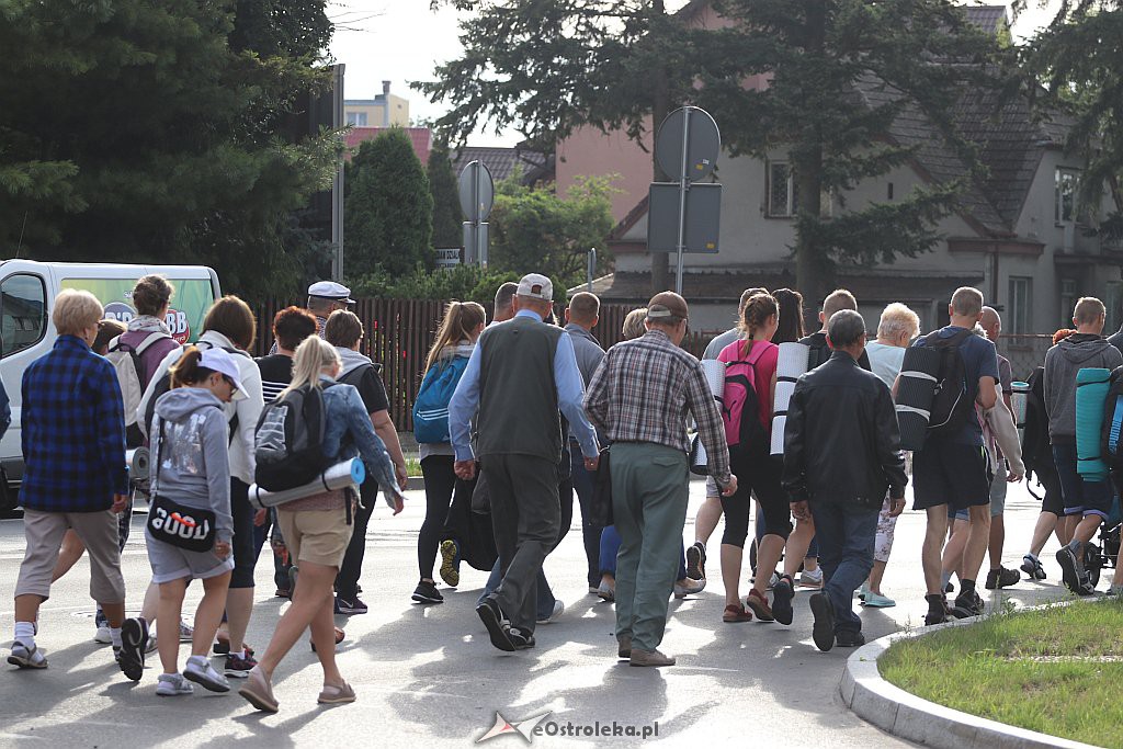 Piesza Pielgrzymka Łomżyńska na Jasną Górę 2019 [01.08.2019] - zdjęcie #1 - eOstroleka.pl