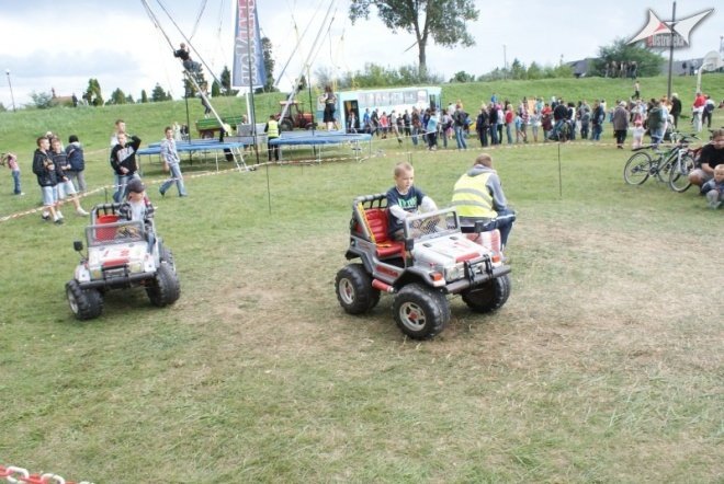 Rodzinny Festyn na Zakończenie Wakacji (29.08.2010) - zdjęcie #116 - eOstroleka.pl