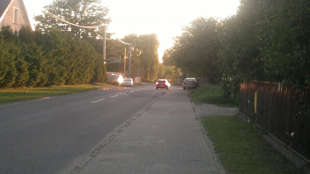 Interwencja Czytelnika: Parkowanie przy ul. Nasypowej [13.08.2019] - zdjęcie #1 - eOstroleka.pl